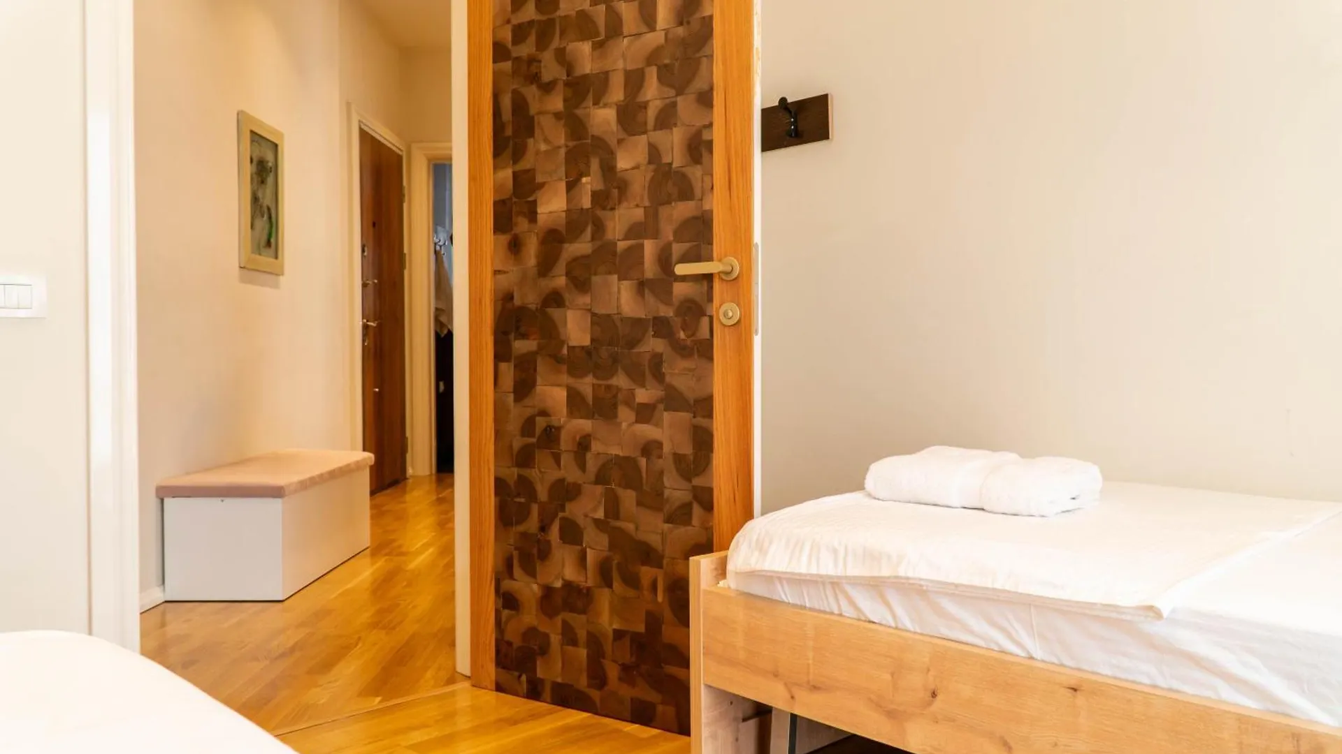 Signature Apartment 12 Tirana Albanien